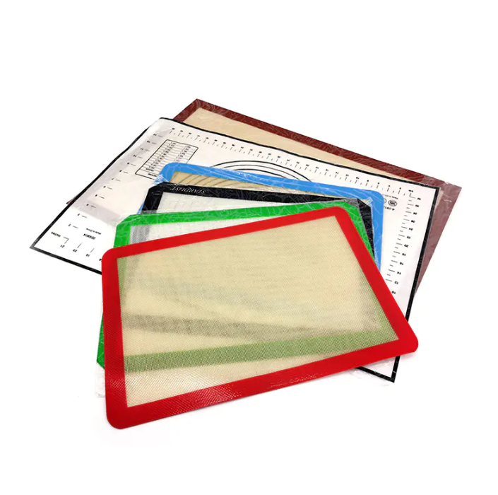 Barbecue Grill Mat: Materials, Safe Temperatures & How to Use One